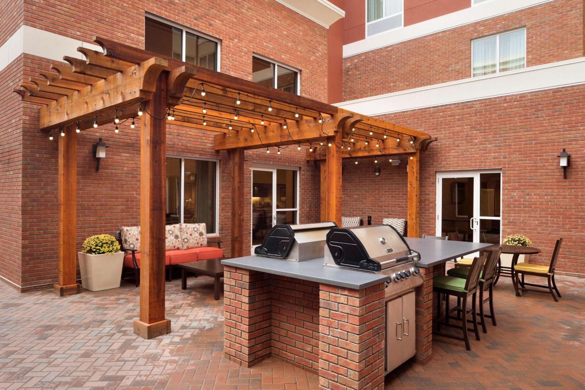 Homewood Suites By Hilton Kalamazoo-Portage Exteriér fotografie